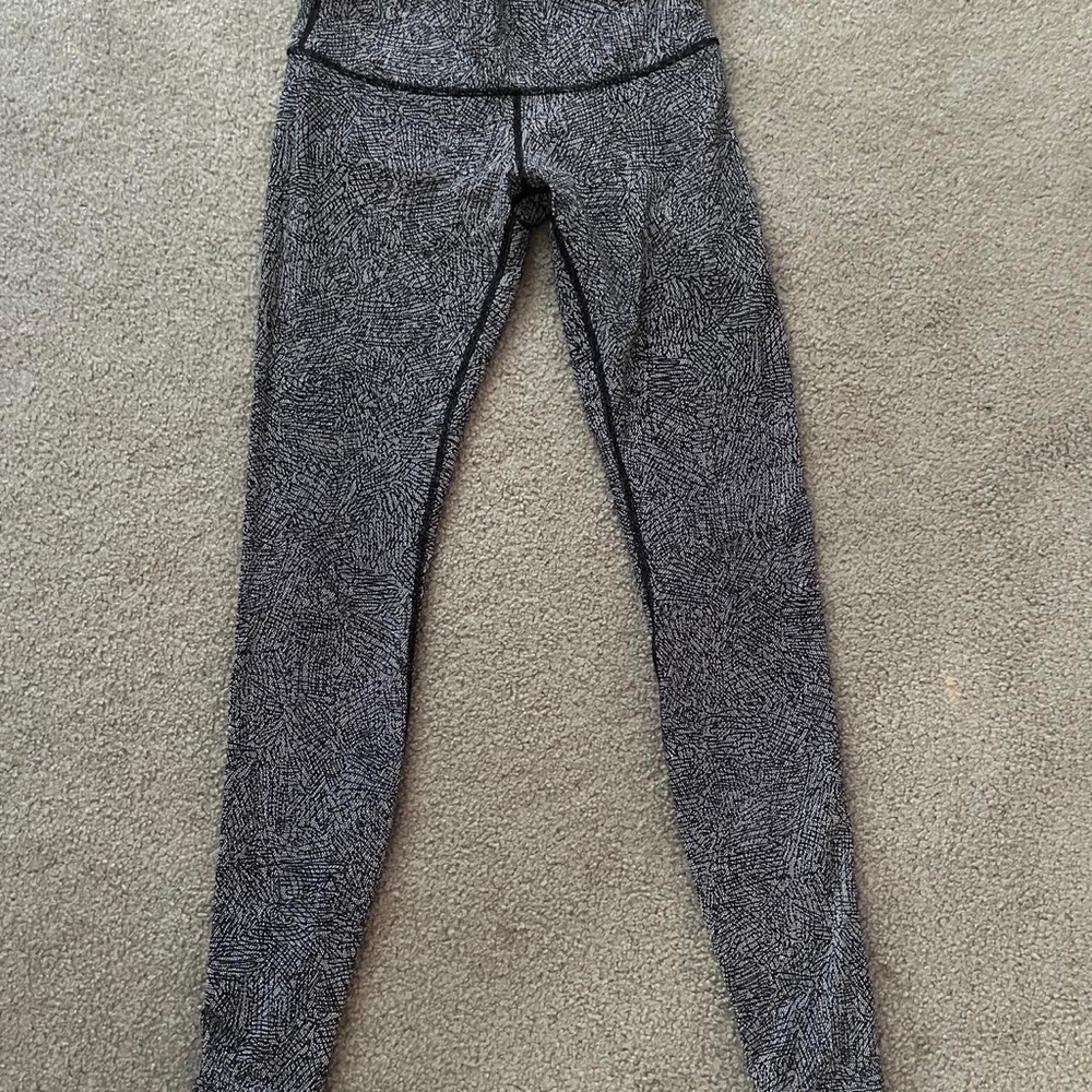 Lululemon low rise leggings